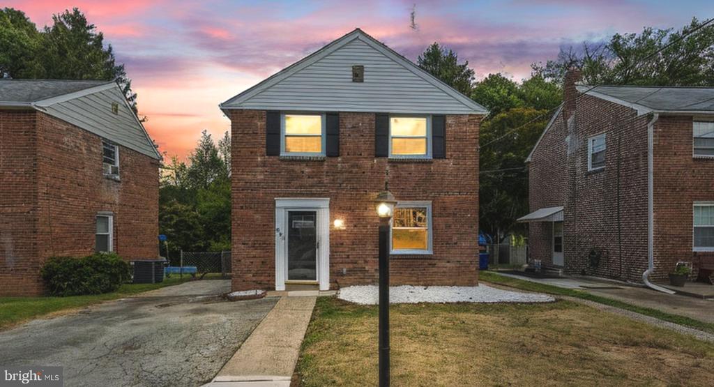 231 E AVON ROAD