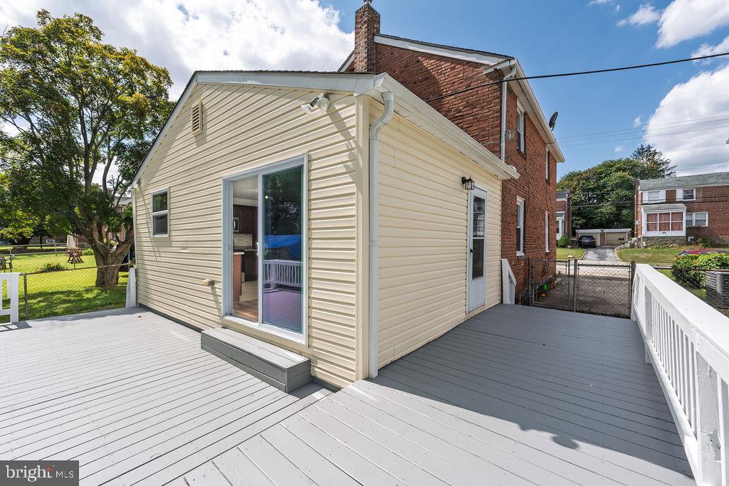 231 E AVON ROAD