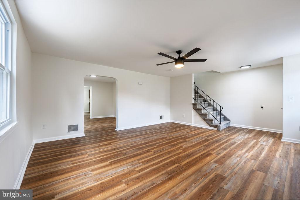 231 E AVON ROAD