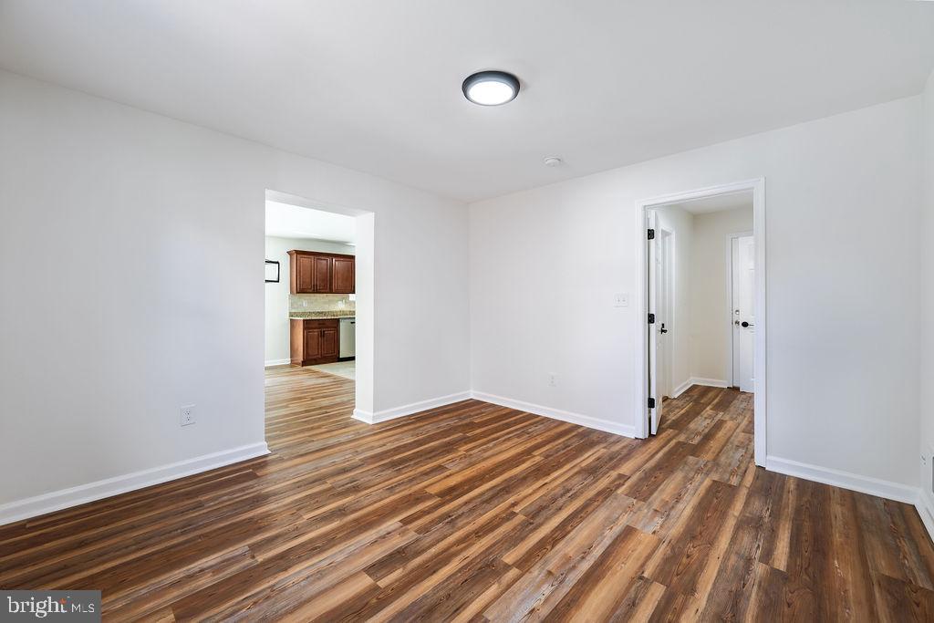 231 E AVON ROAD