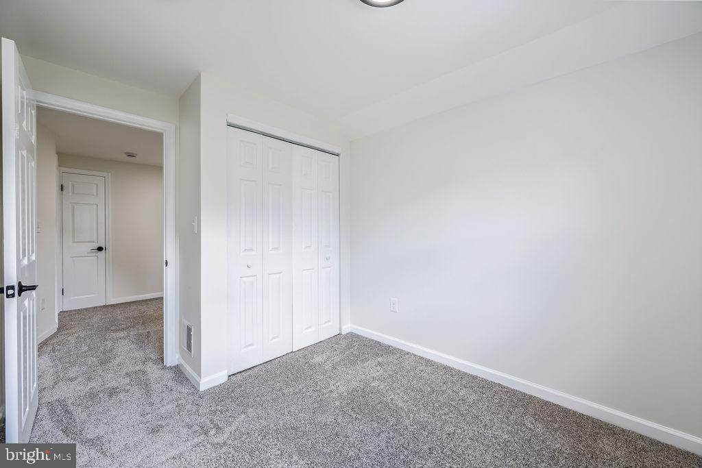 231 E AVON ROAD