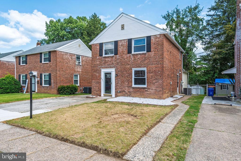 231 E AVON ROAD