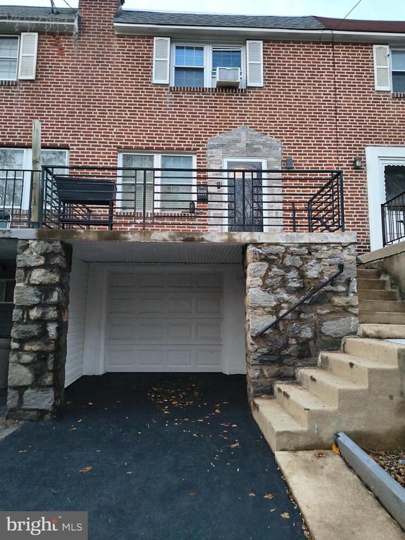 6669 CHURCH LANE
