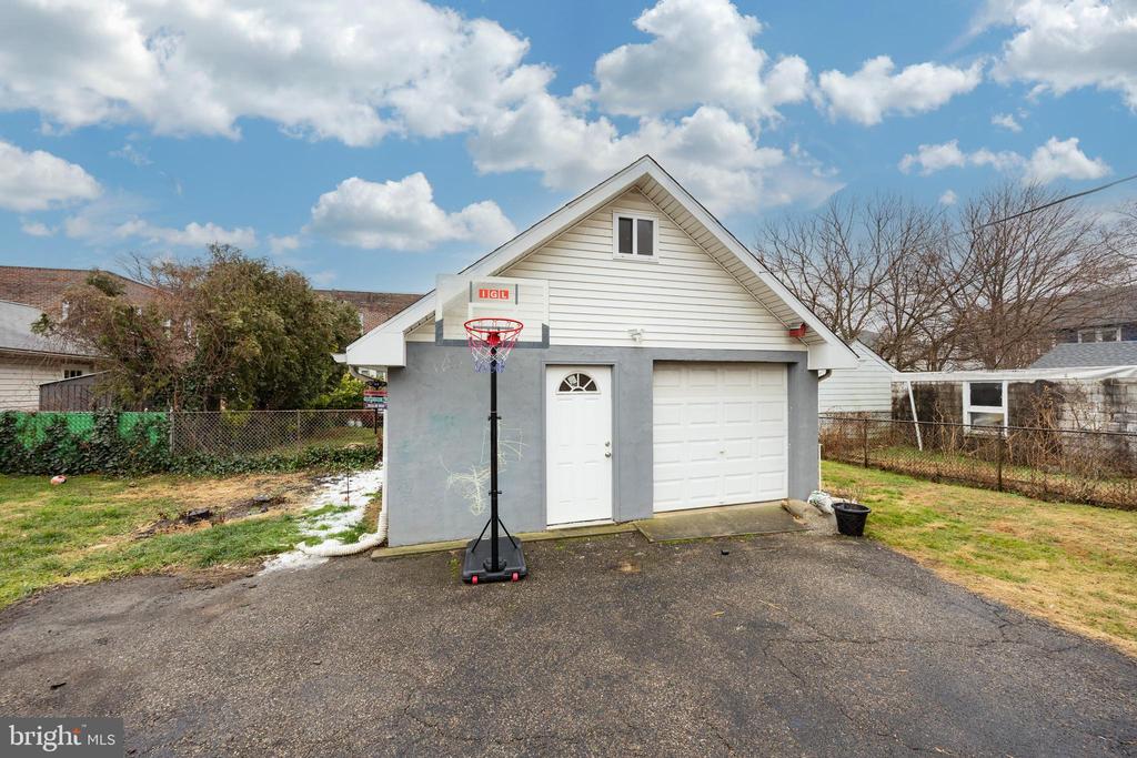 259 POWELL ROAD