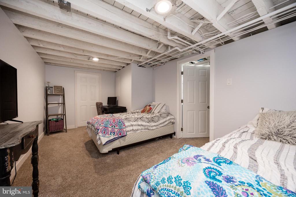 259 POWELL ROAD
