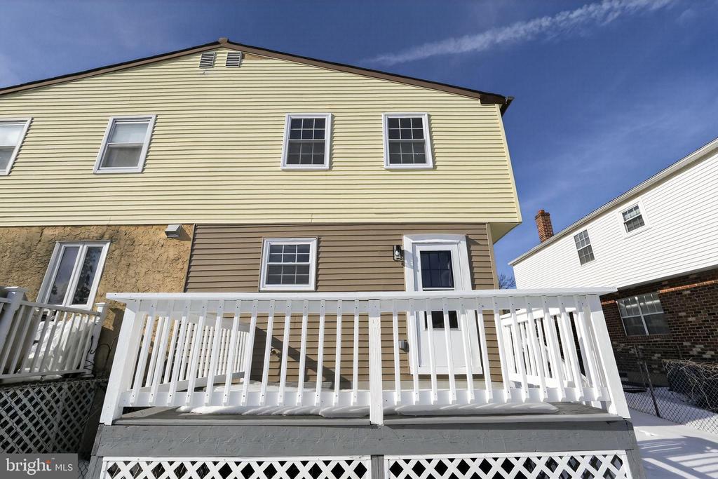 642 RIVELY AVENUE