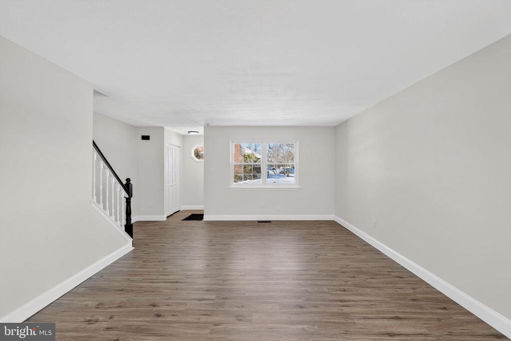 642 RIVELY AVENUE