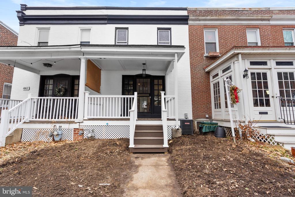 445 W BALTIMORE AVENUE