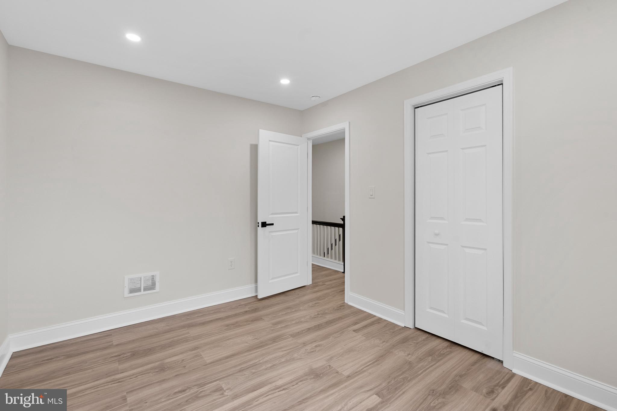 445 W BALTIMORE AVENUE