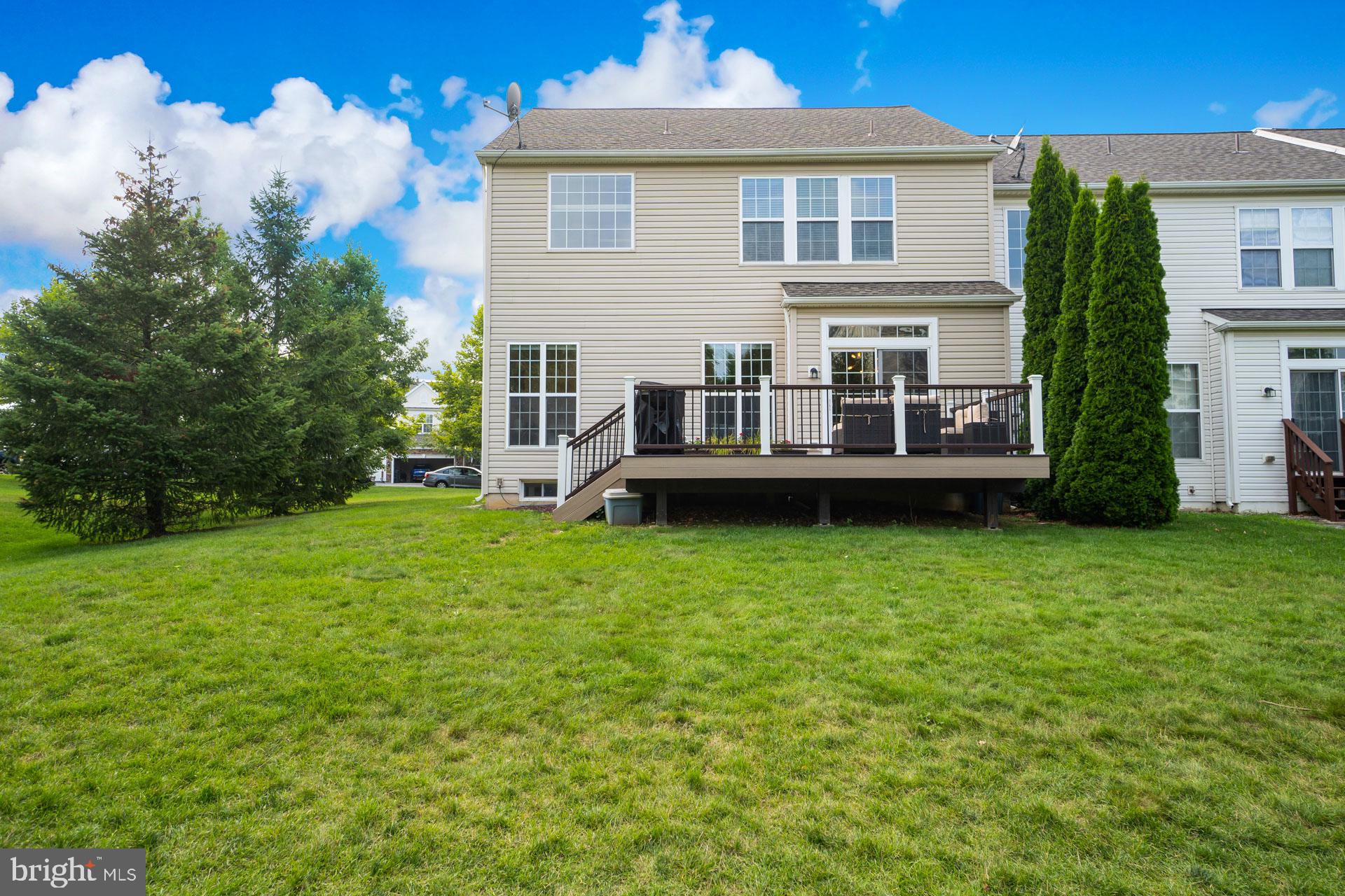 8688 Cascade Rd