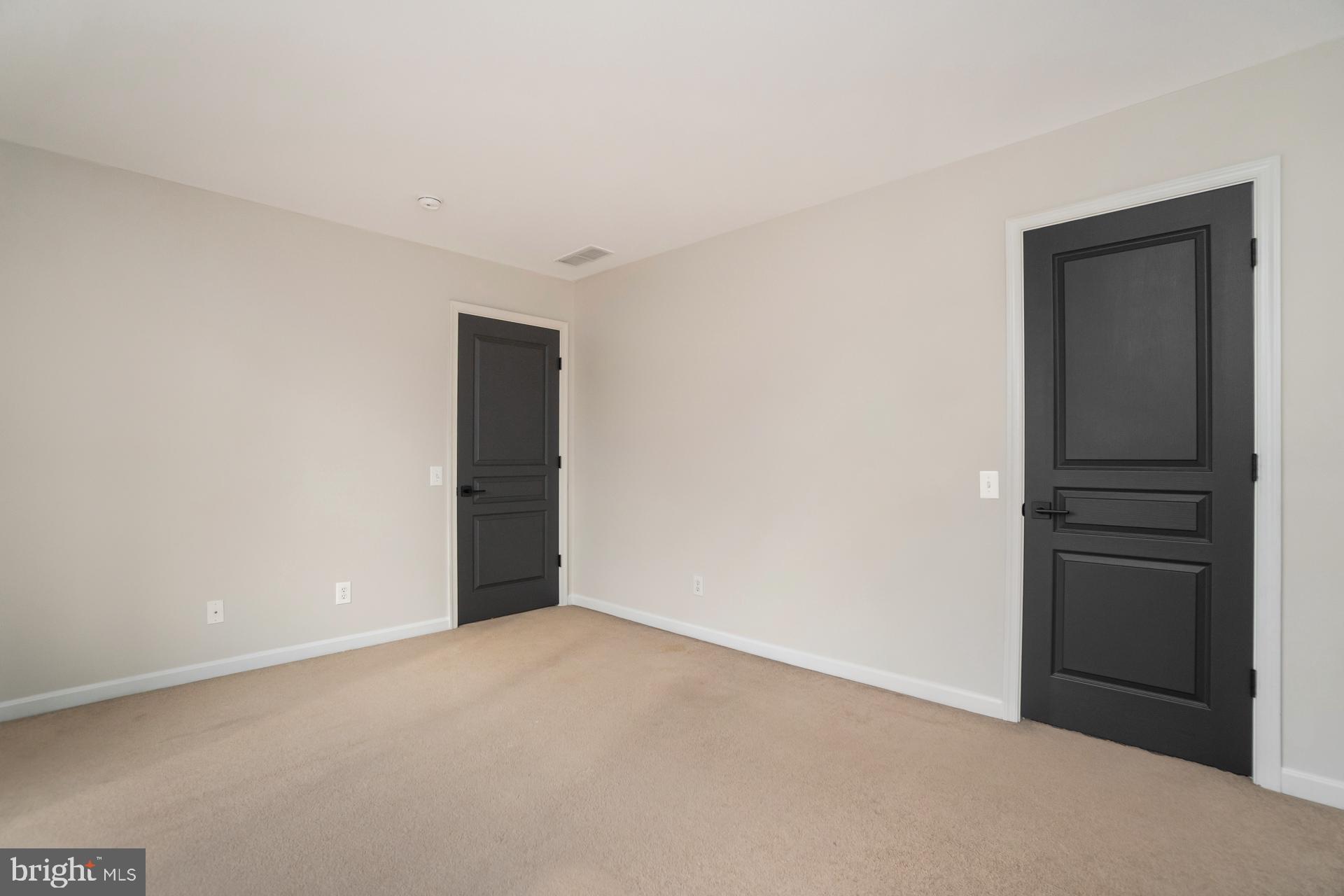 8688 Cascade Rd