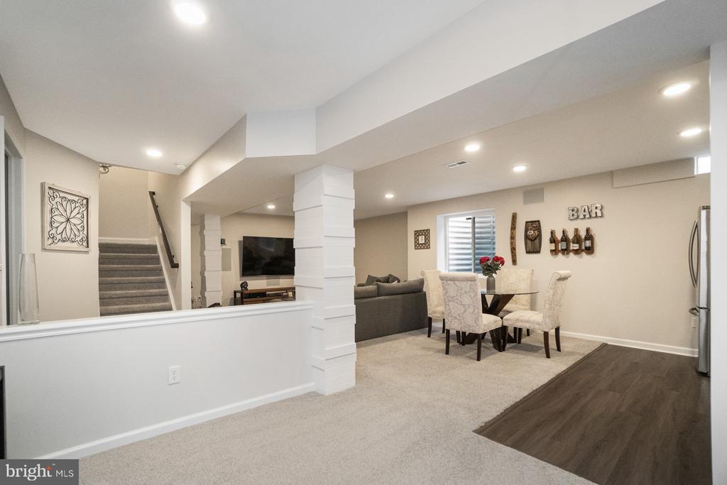 8688 Cascade Rd