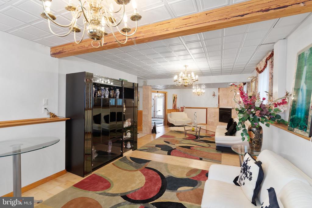 25 Makara Dr