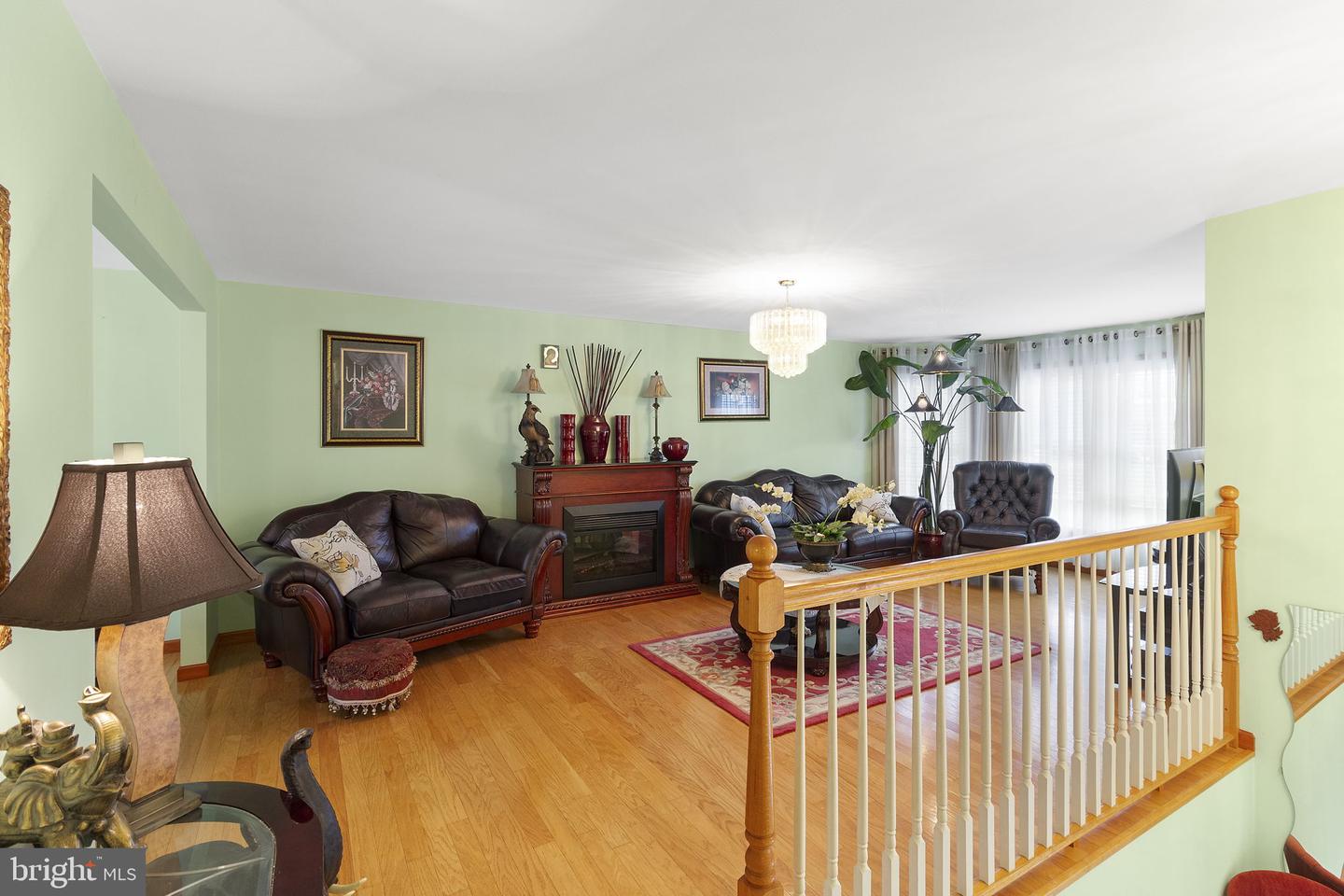 25 Makara Dr