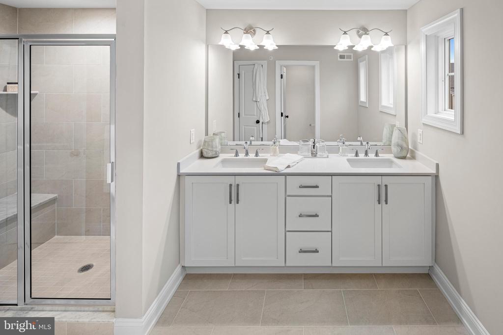 520 DAWES LANE Unit: LOT 67