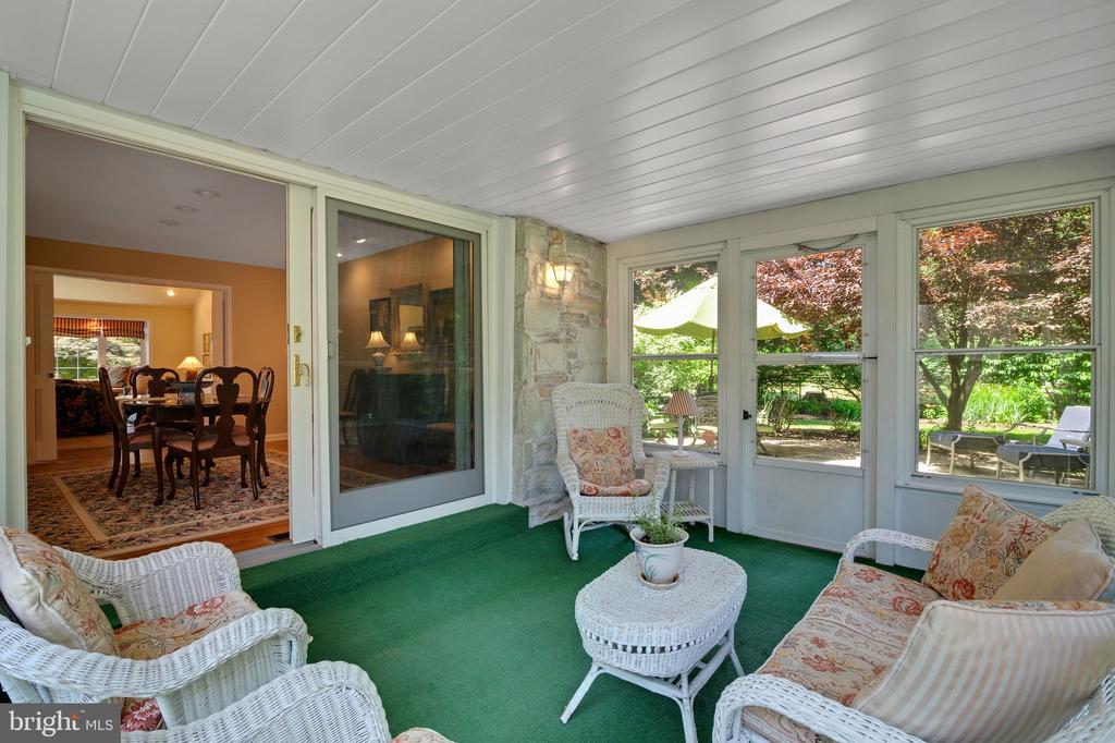 165 WOODPECKER ROAD