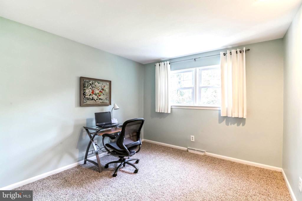 165 WOODPECKER ROAD
