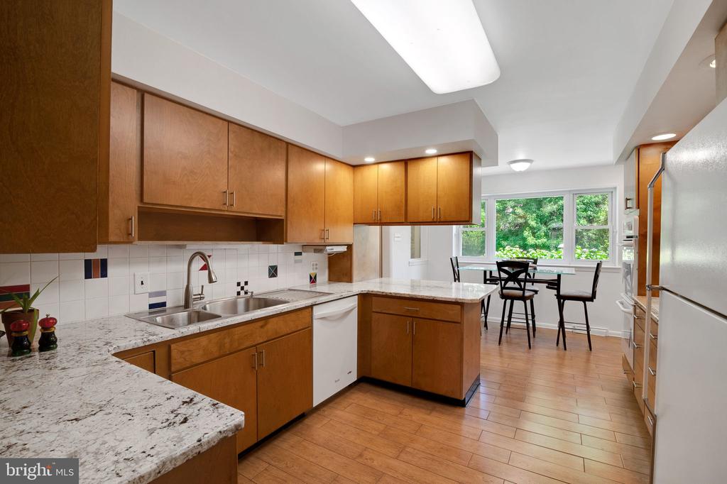 165 WOODPECKER ROAD