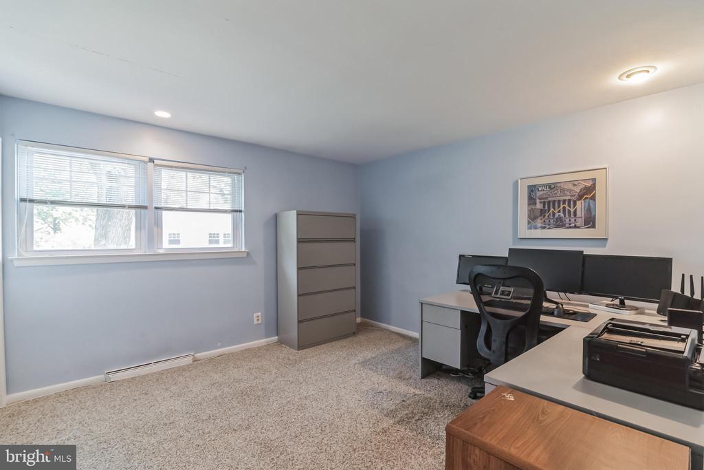 165 WOODPECKER ROAD
