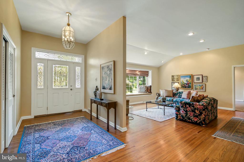 165 WOODPECKER ROAD