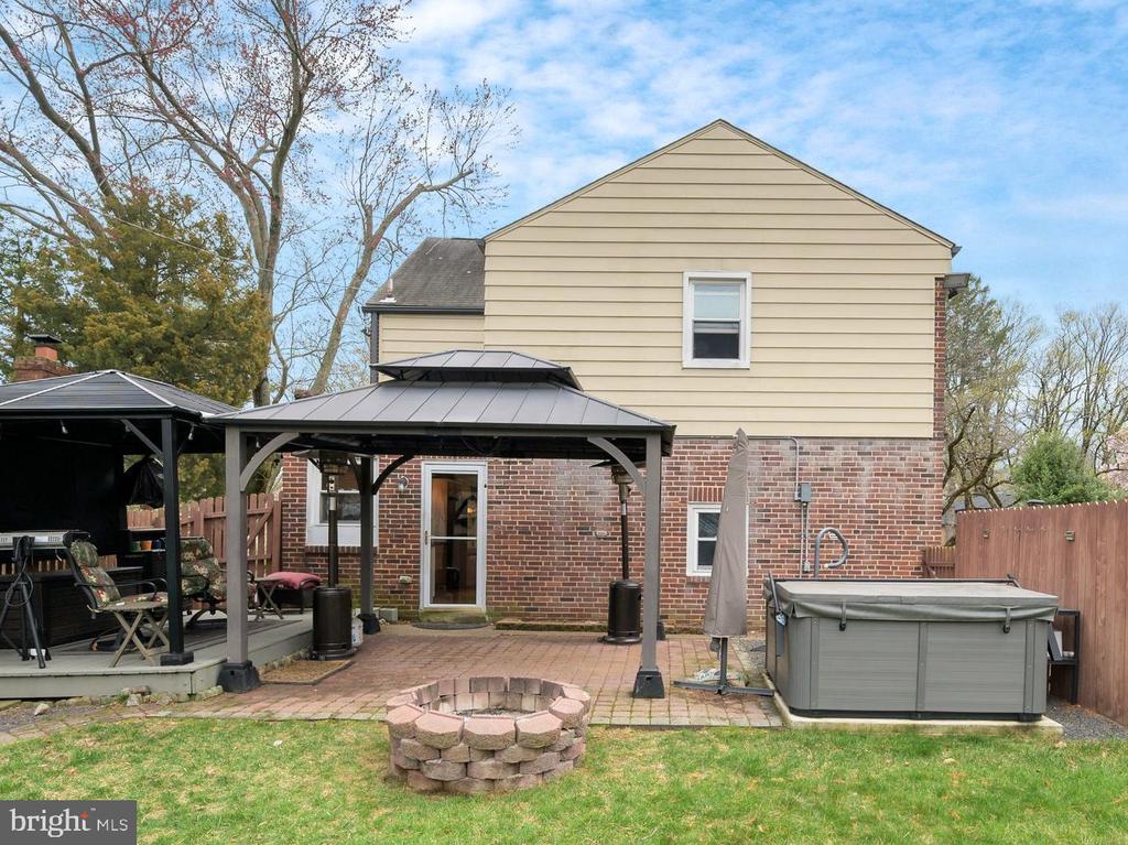 103 BONCOUER ROAD