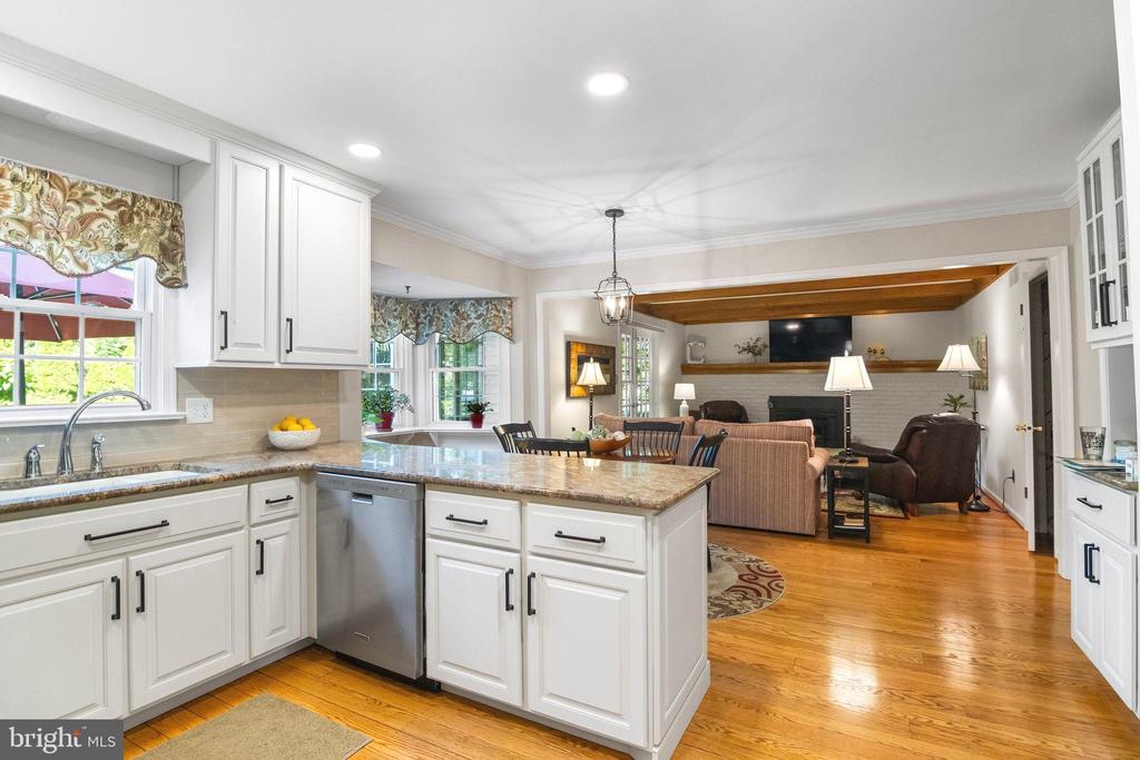 4017 NICOLE DRIVE