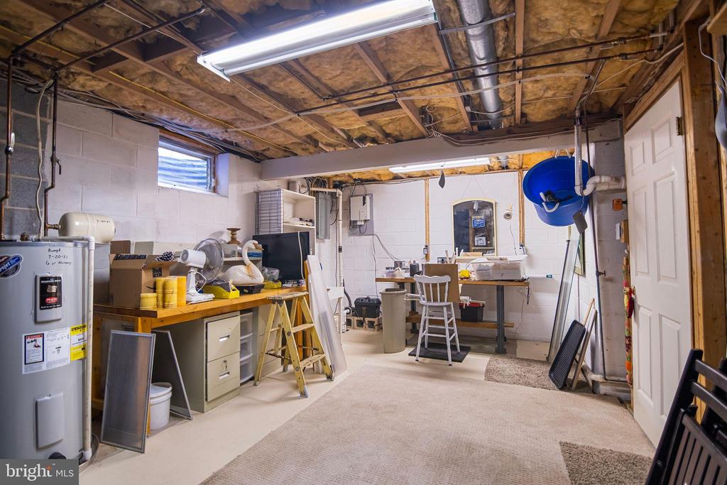 4017 NICOLE DRIVE