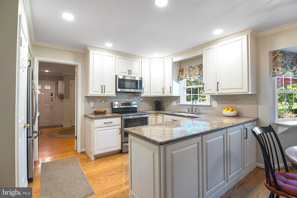 4017 NICOLE DRIVE