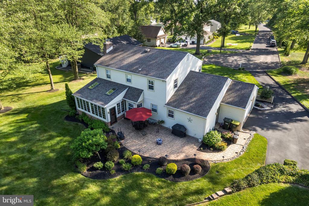 4017 NICOLE DRIVE