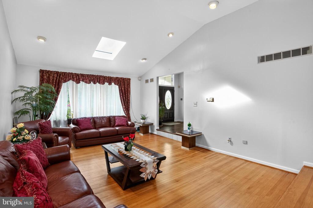 3660 SPRING RUN ROAD