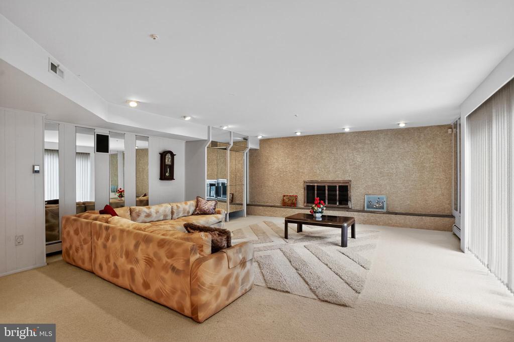 3660 SPRING RUN ROAD