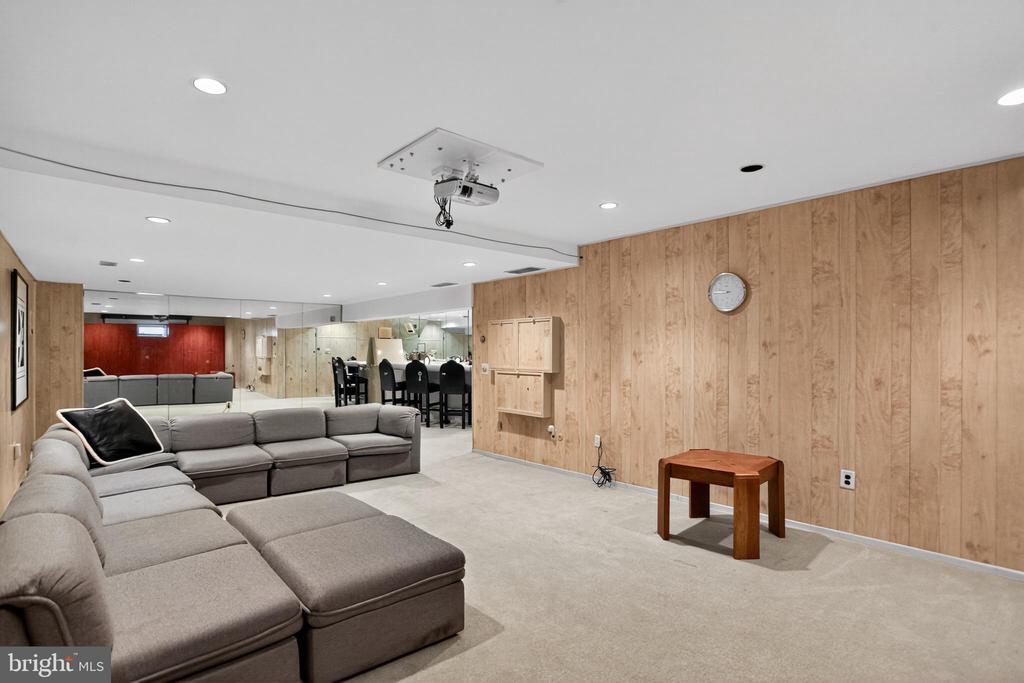 3660 SPRING RUN ROAD