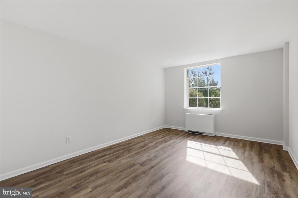 449 MONTGOMERY AVENUE 306