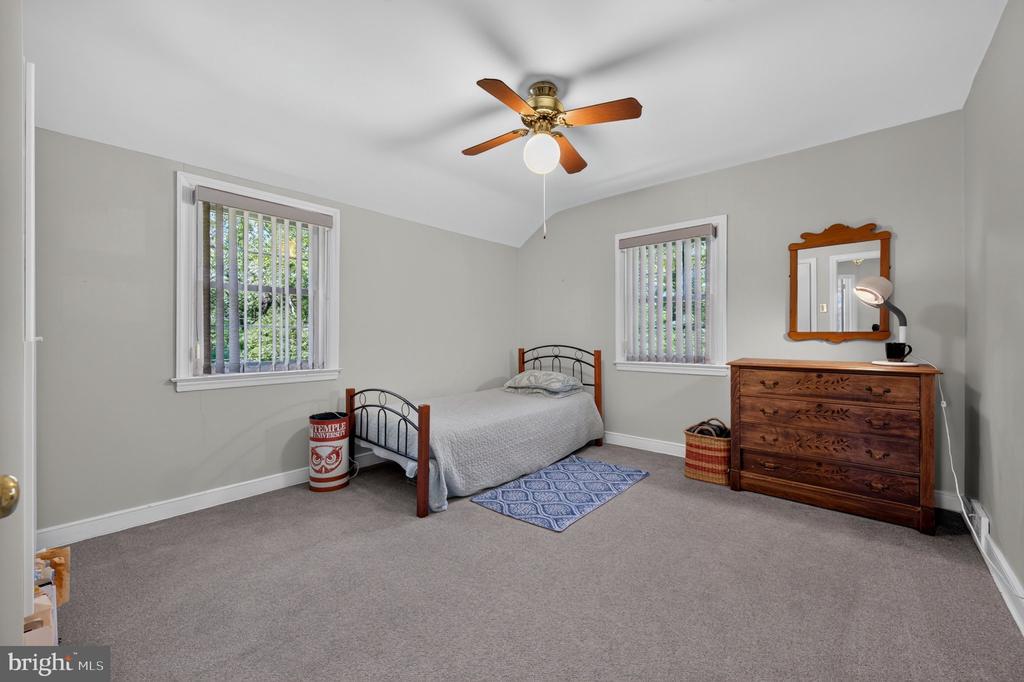 128 BONCOUER ROAD
