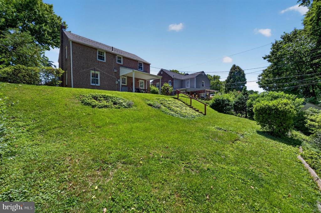 128 BONCOUER ROAD