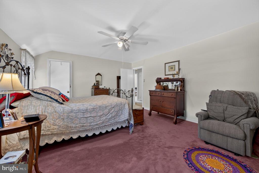 128 BONCOUER ROAD