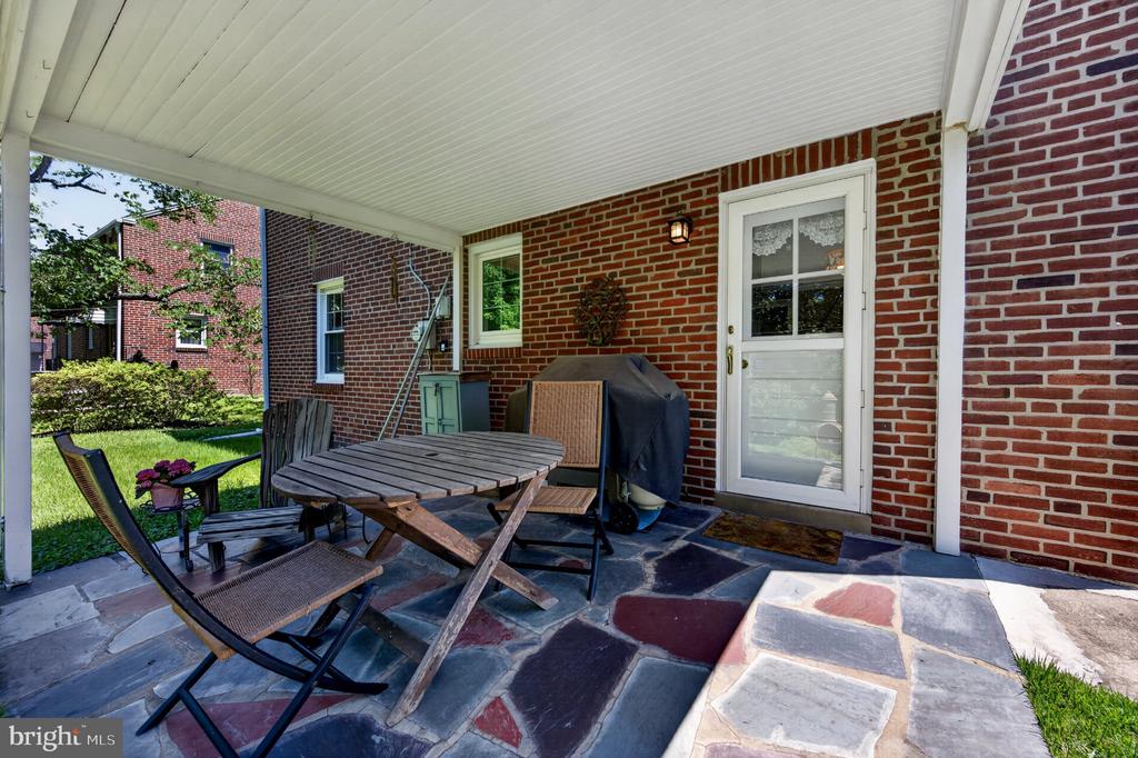 128 BONCOUER ROAD