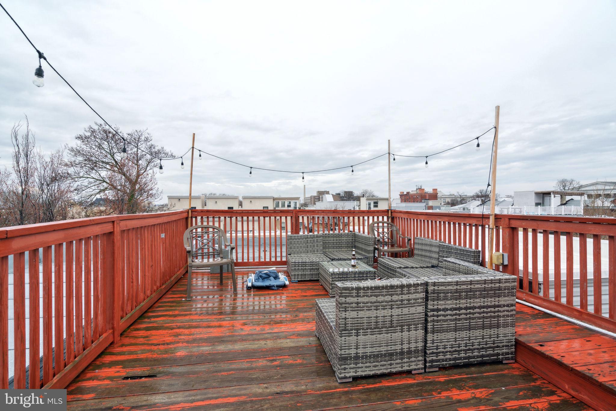 865 N Uber St