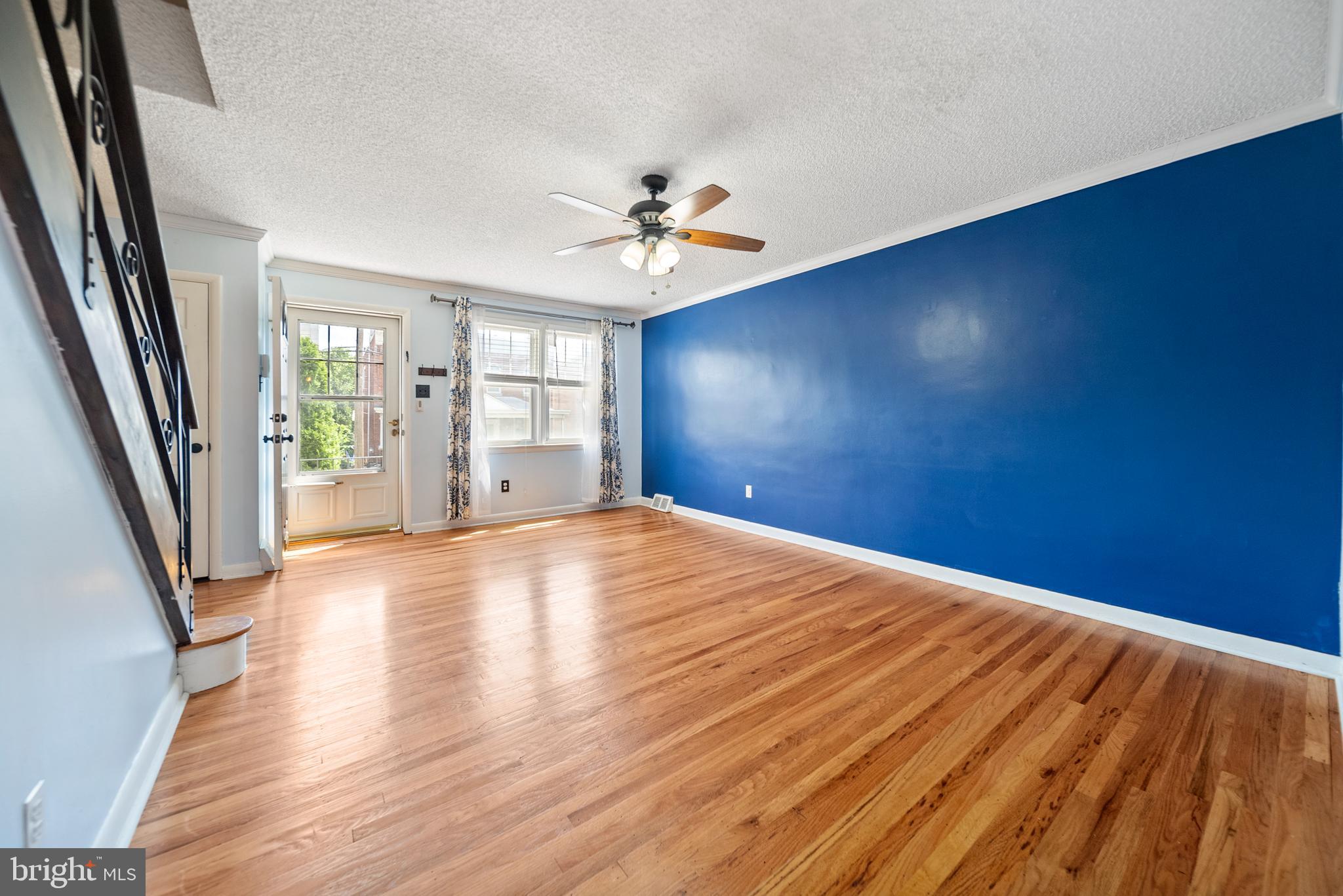 529 Martin St