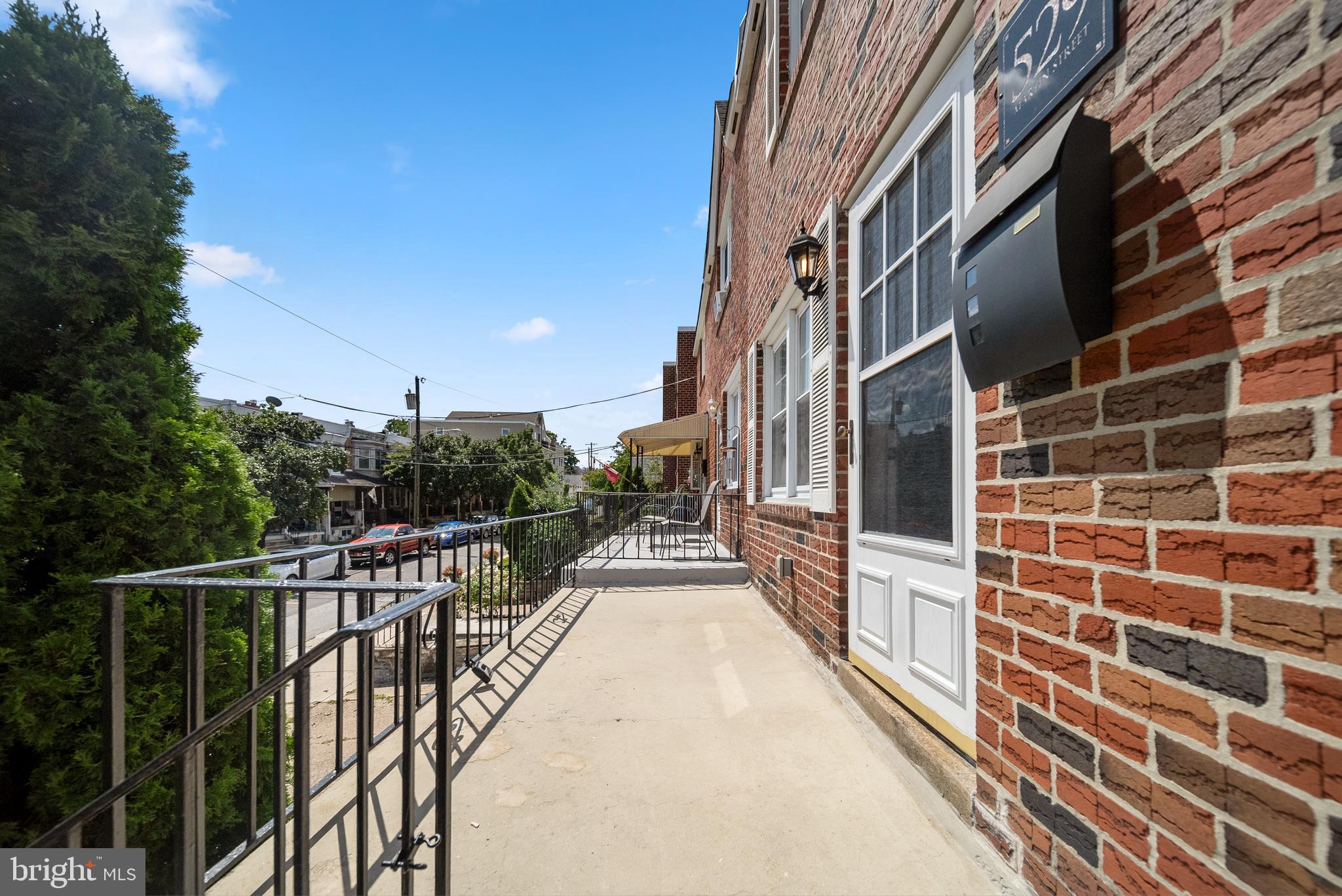 529 Martin St