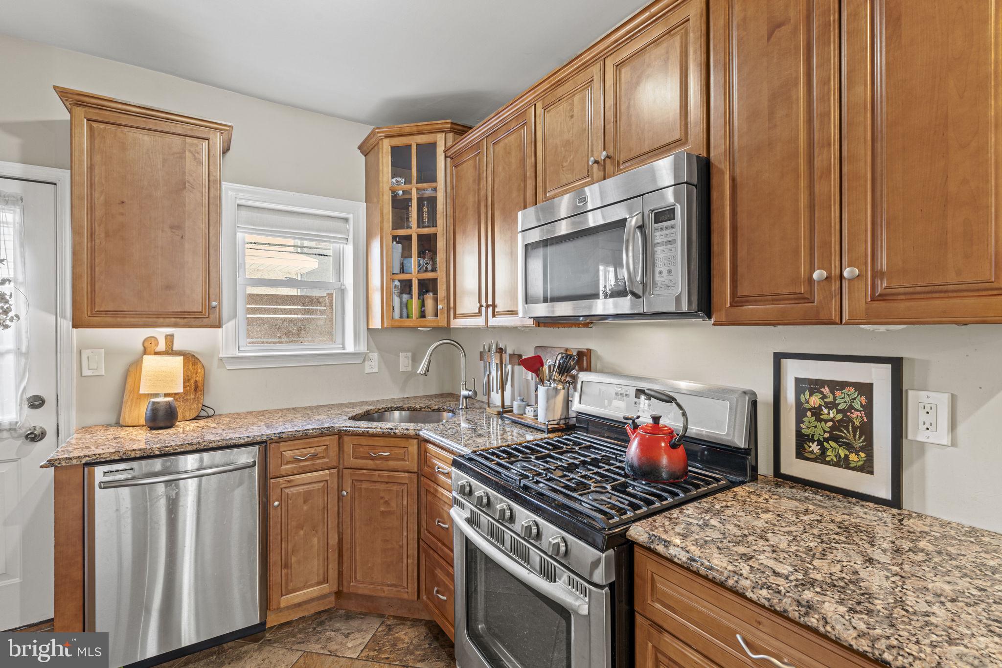 2618 S CHADWICK STREET S