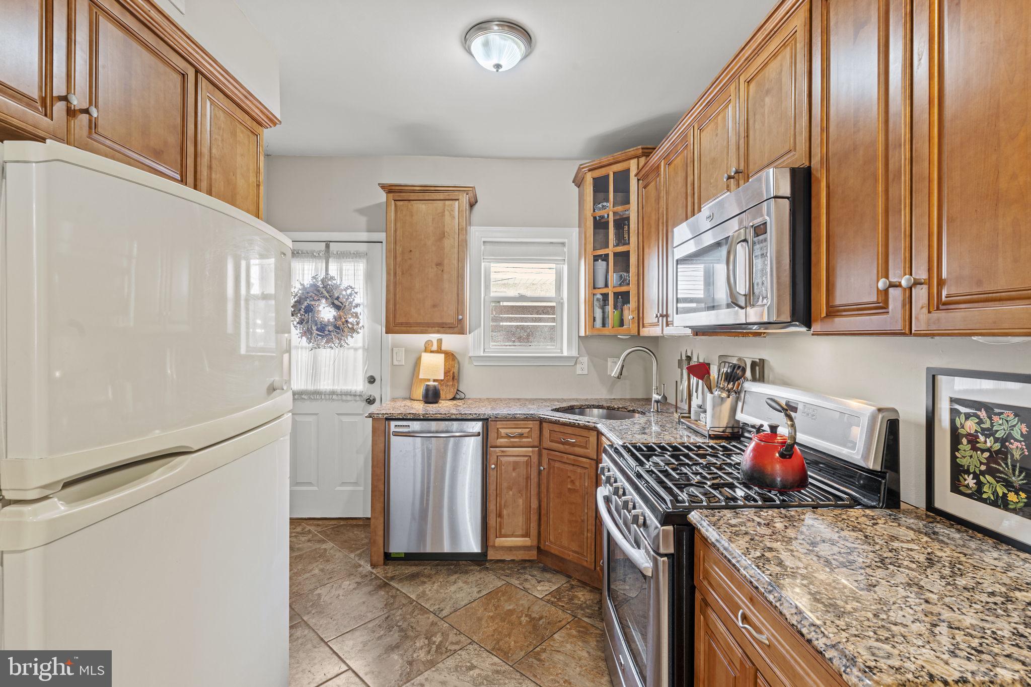 2618 S CHADWICK STREET S