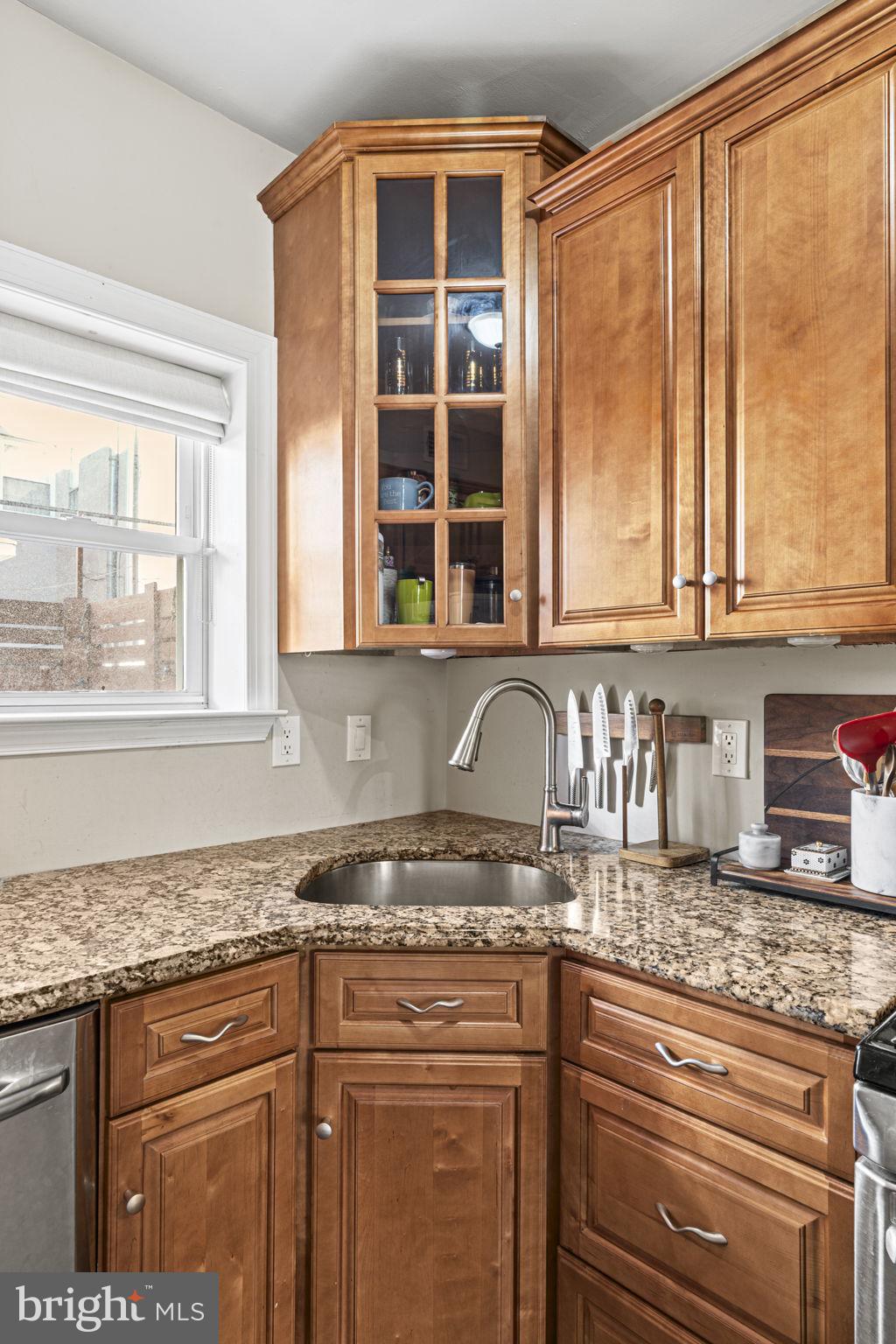 2618 S CHADWICK STREET S