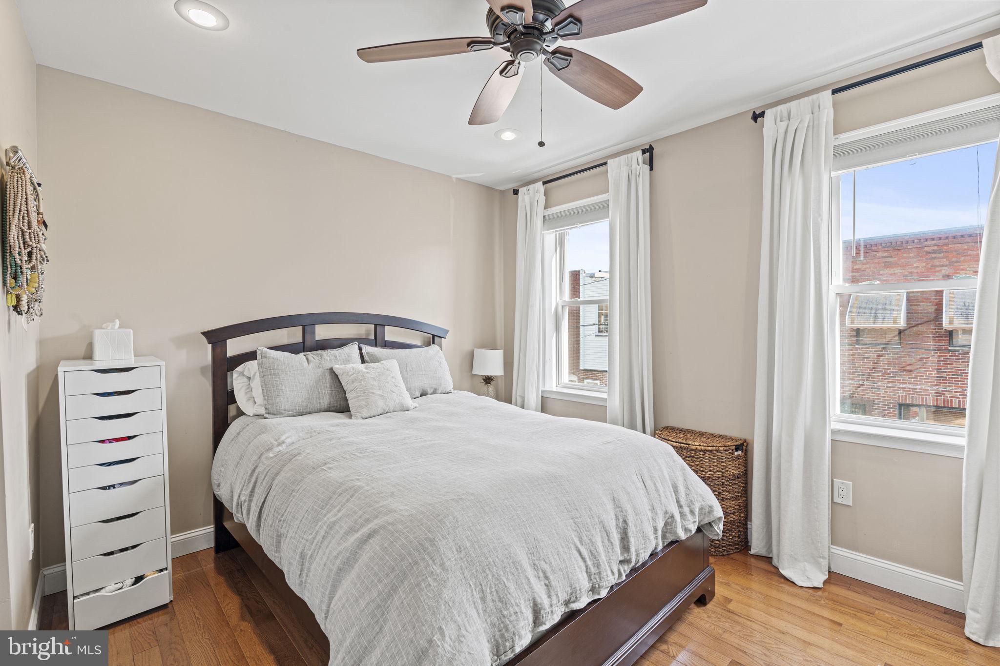 2618 S CHADWICK STREET S