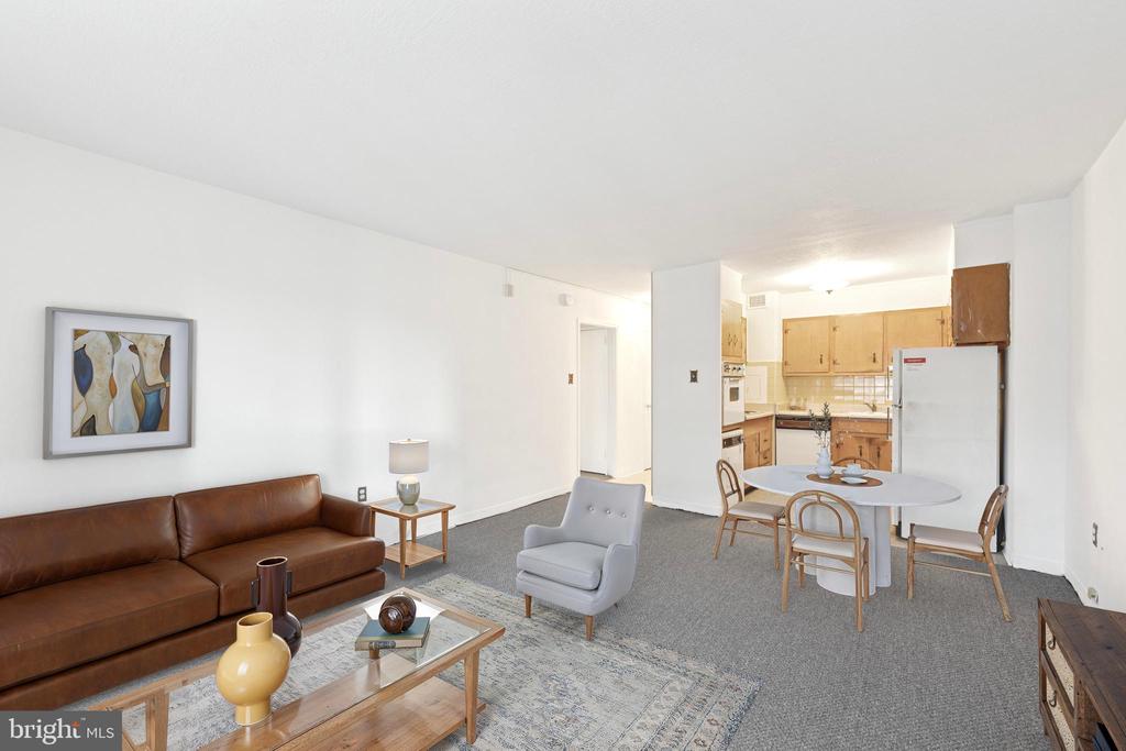 1900 JOHN F KENNEDY BOULEVARD Unit: 1610