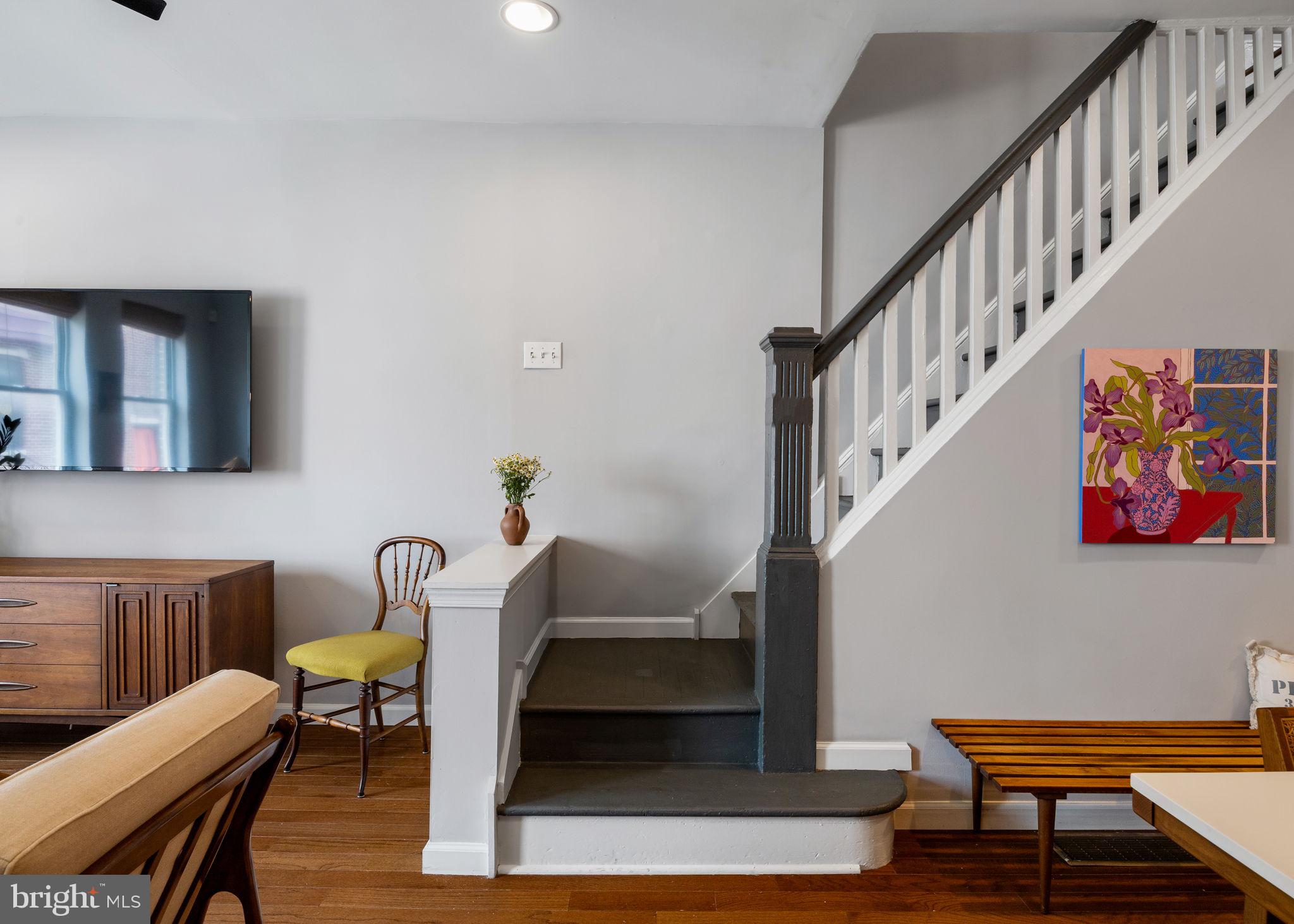 1424 S ORIANNA STREET