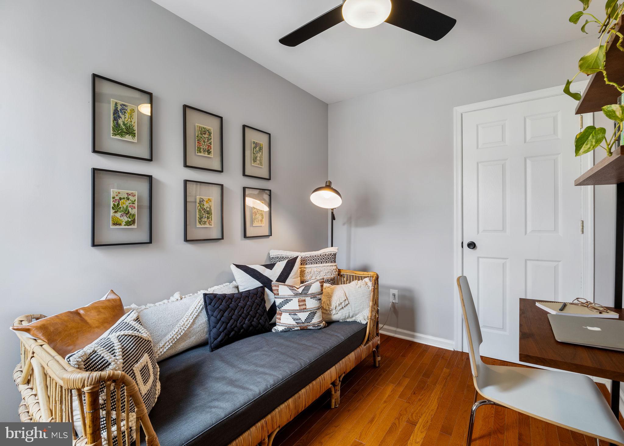 1424 S ORIANNA STREET