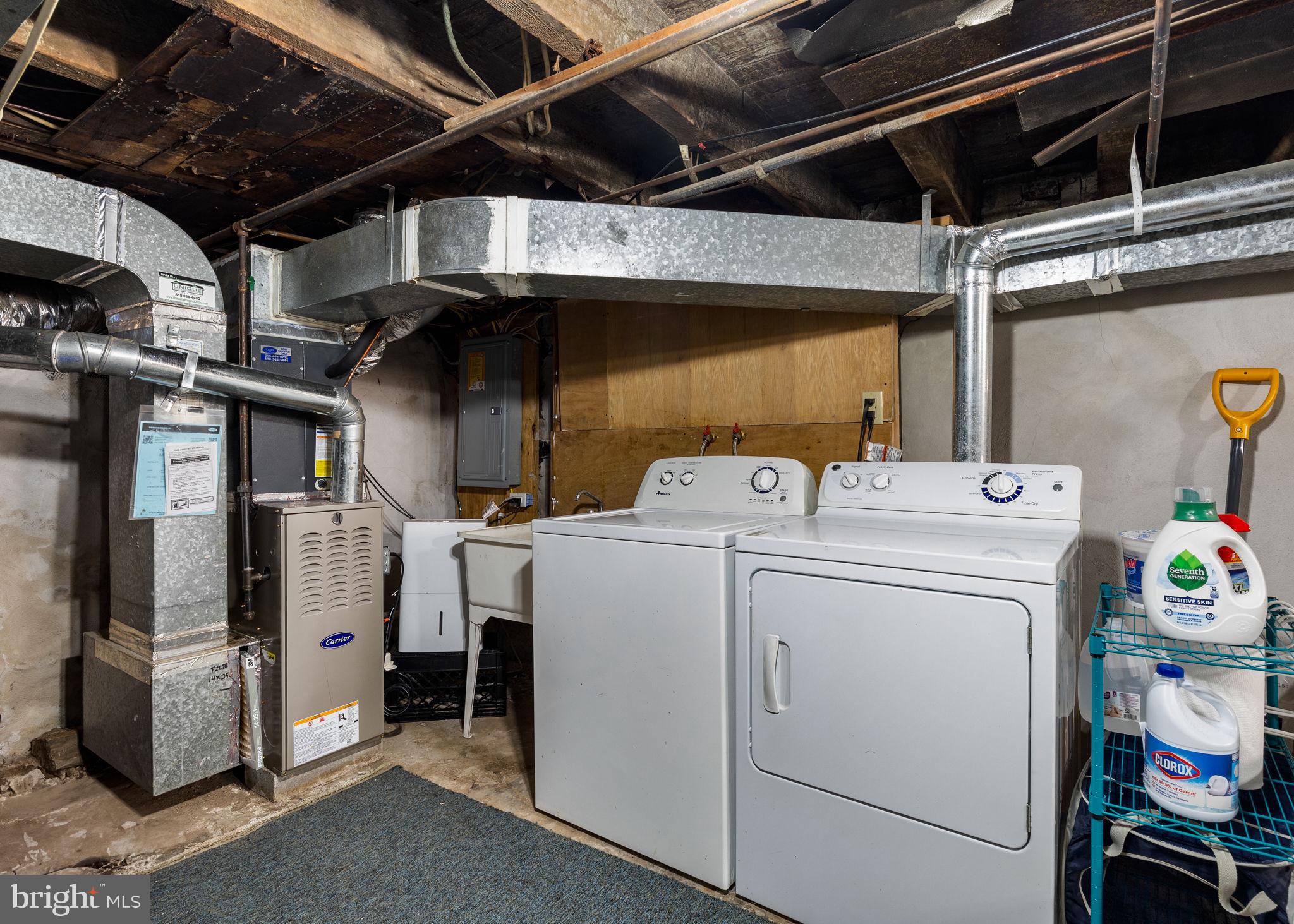 1424 S ORIANNA STREET