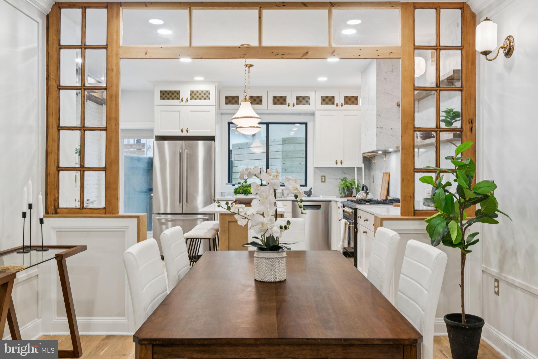 1310 E PASSYUNK AVENUE