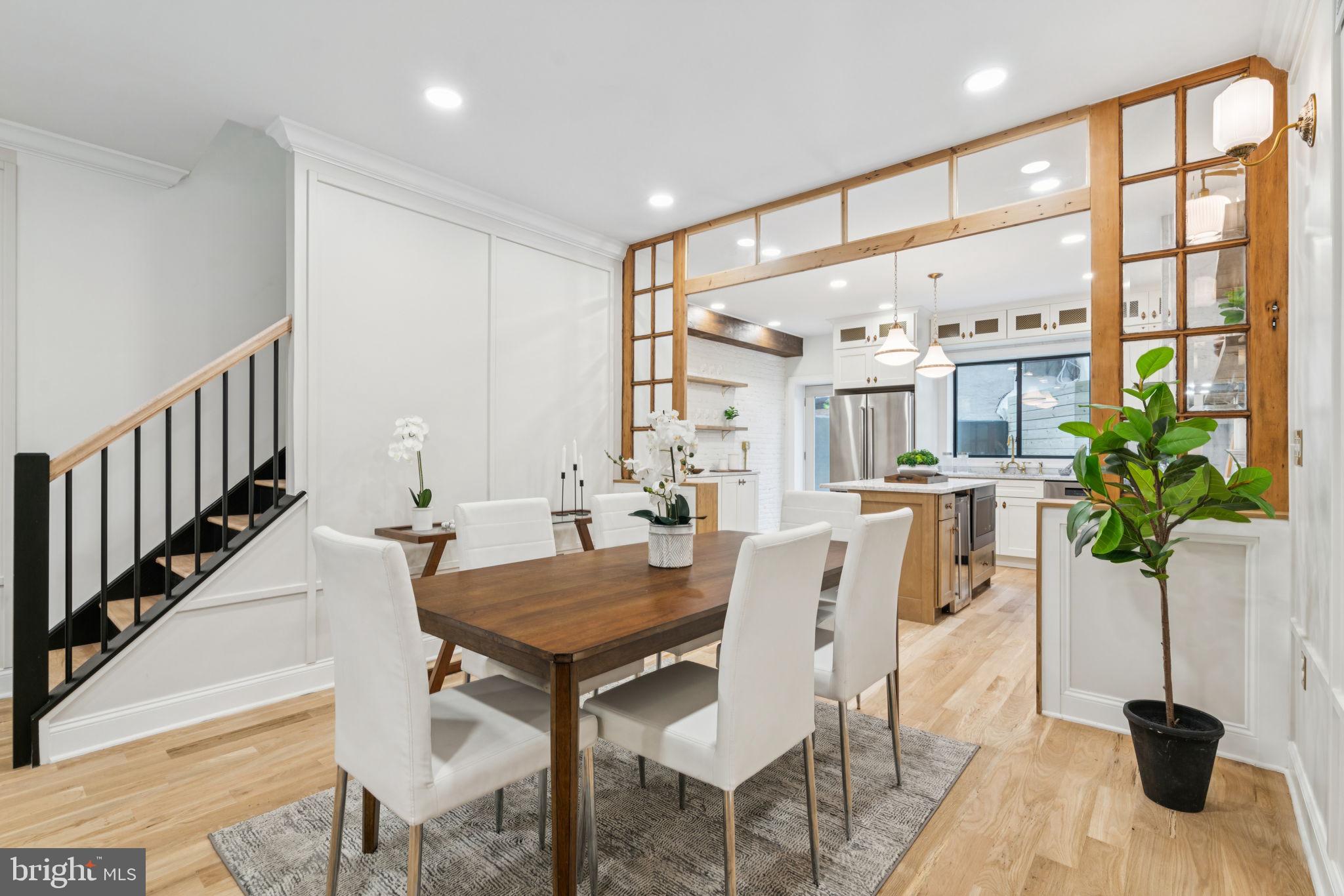 1310 E PASSYUNK AVENUE